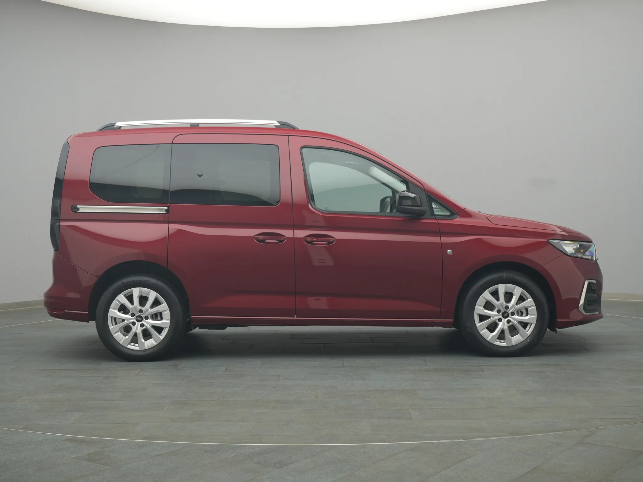Ford Tourneo Connect Titanium – Bild 8
