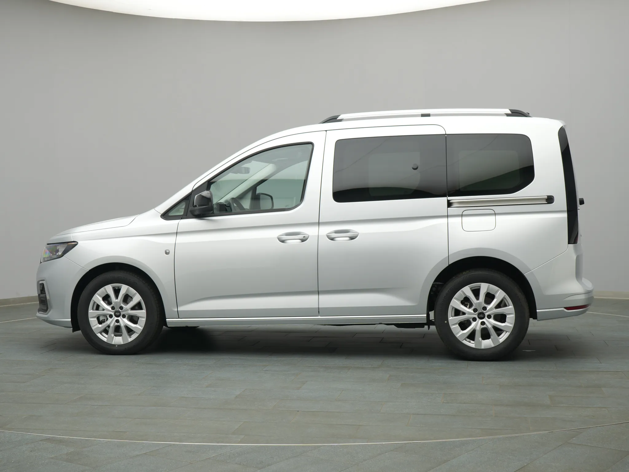 Ford Tourneo Connect Titanium – Bild 3