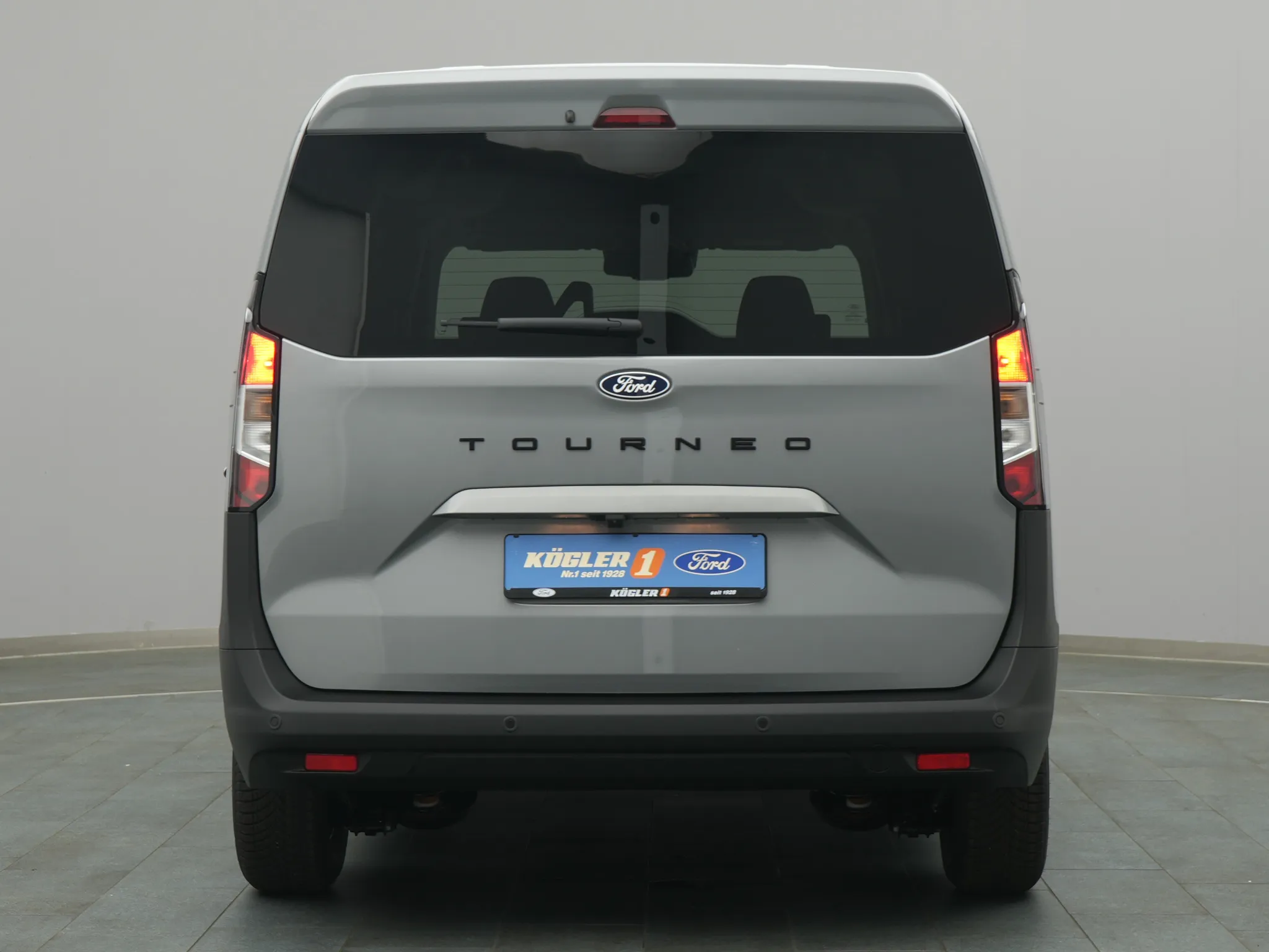 Ford Tourneo Courier Trend – Bild 7