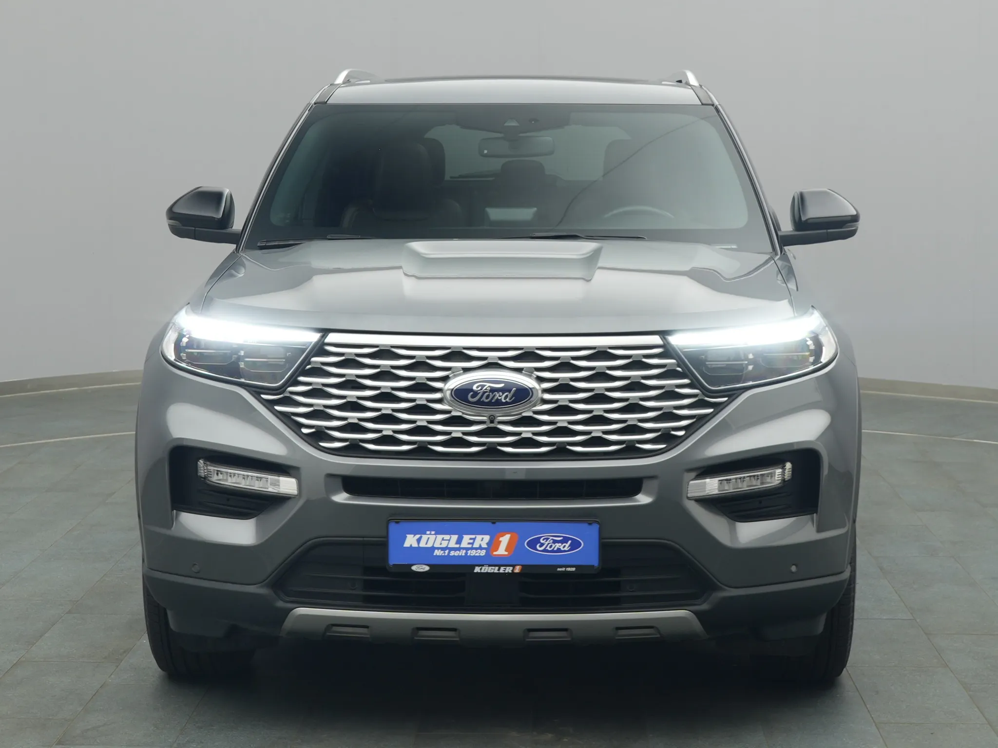 Ford Explorer Platinum – Bild 6