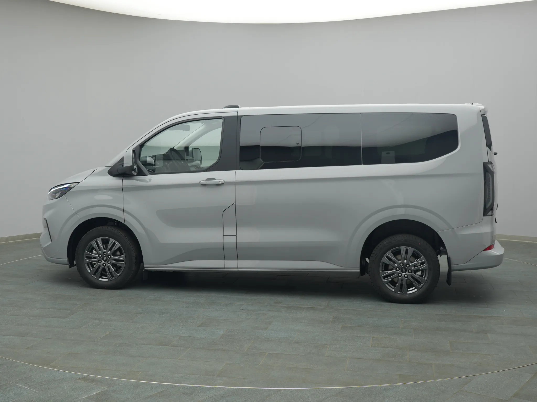 Ford Tourneo Custom – Bild 3