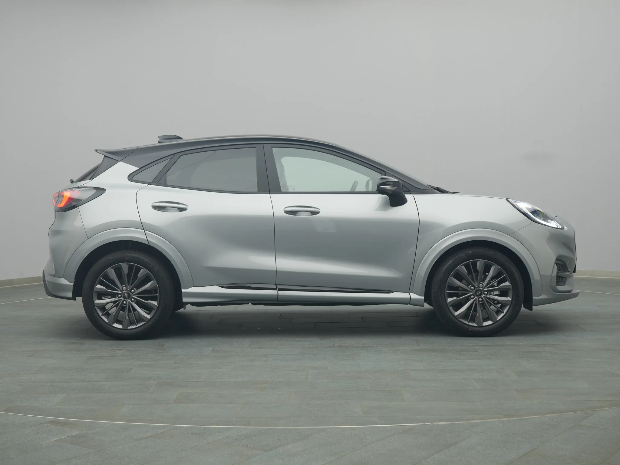 Ford Puma – Bild 8