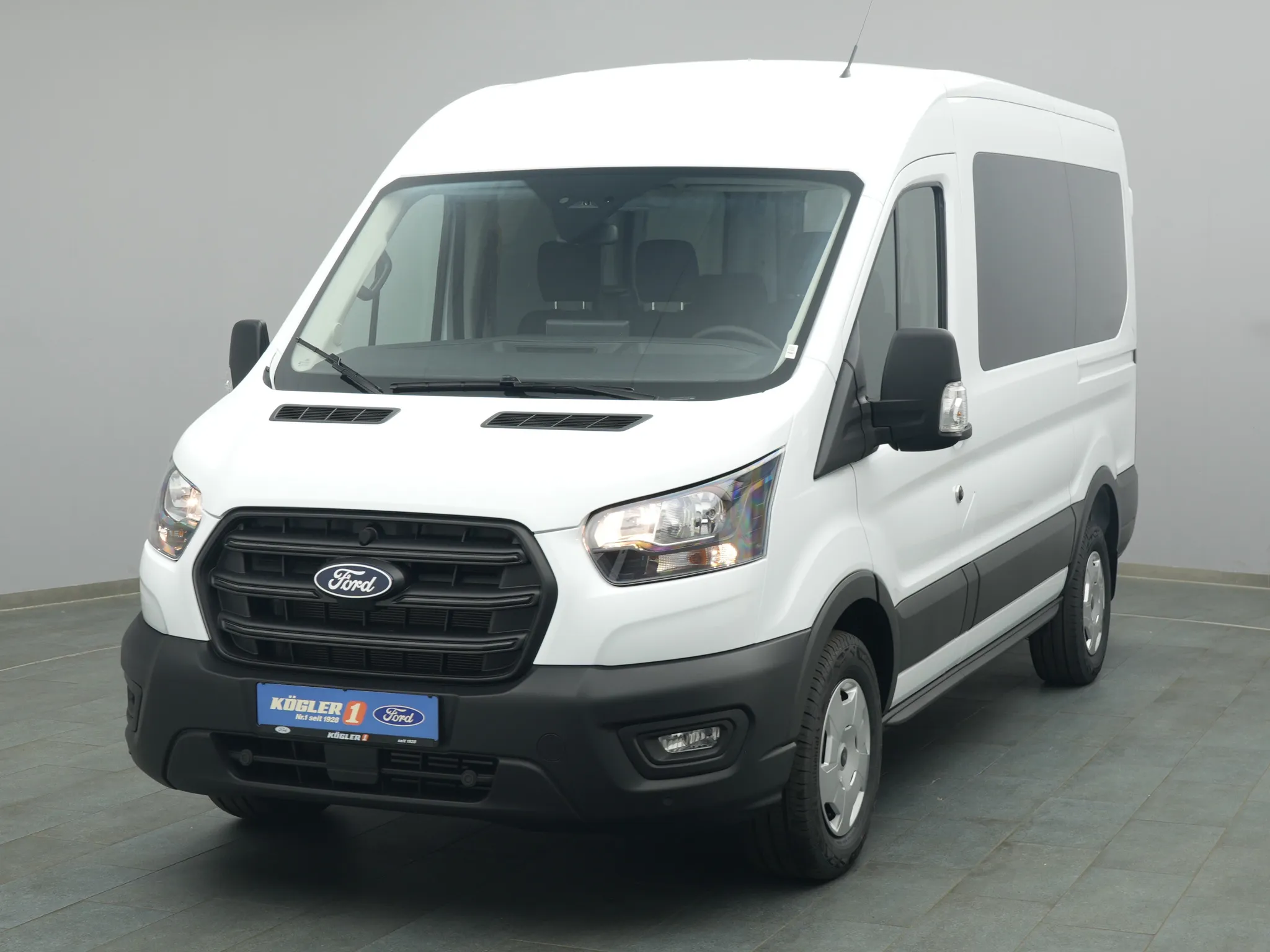 Ford Transit Kombi 350 L2H2 Trend 150PS Automatik Bild
